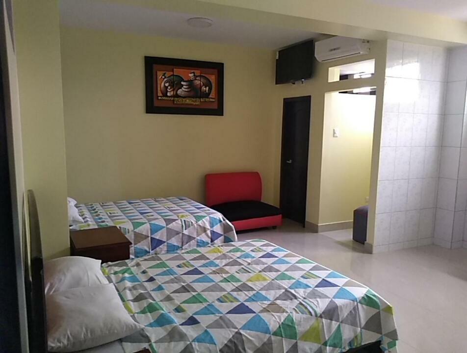 Hotel Los Ceibos Jipijapa Екстер'єр фото
